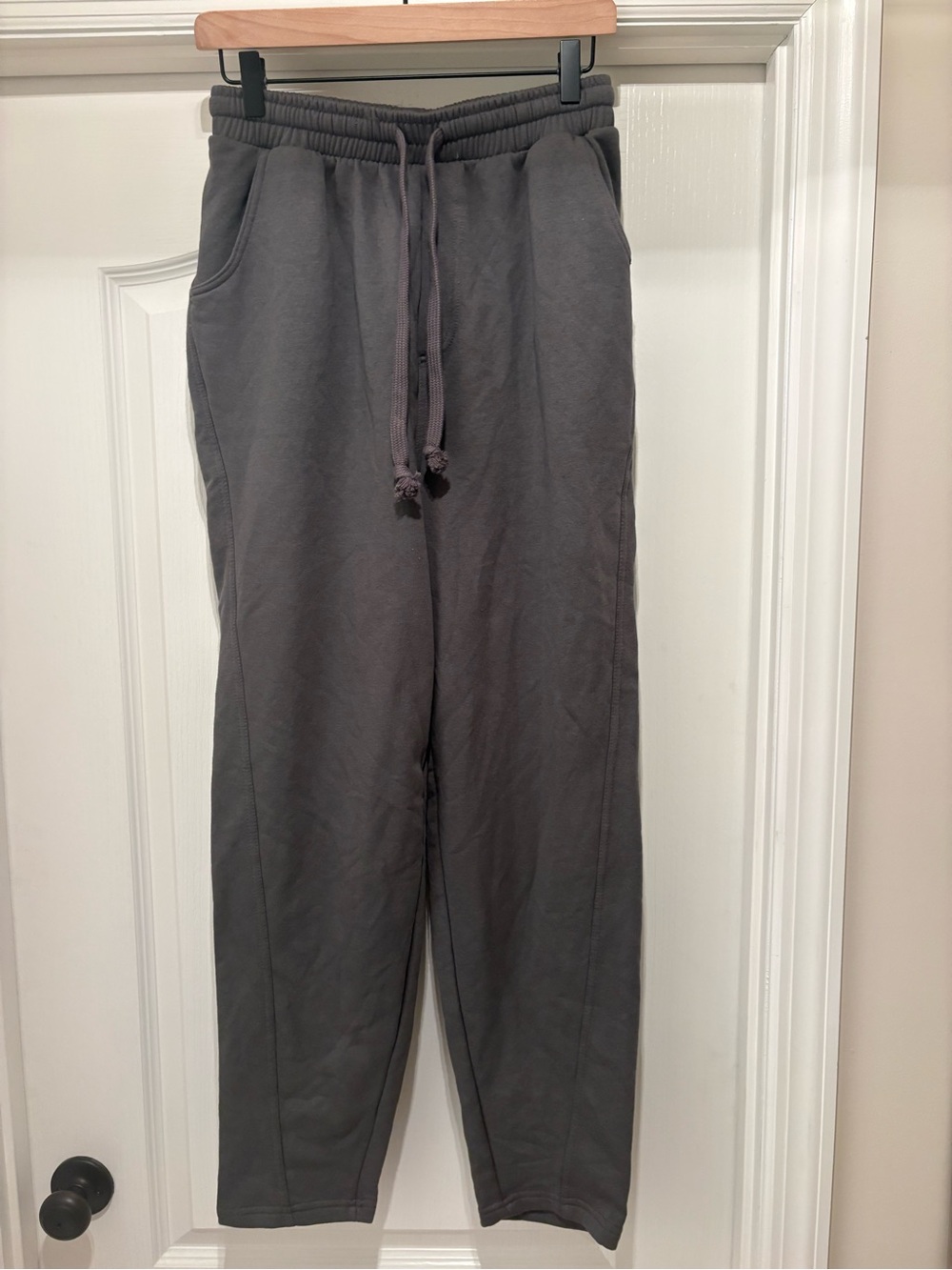 Women’s Out From Under Essential Barrel Leg Full Length Sweatpants size XS NWT